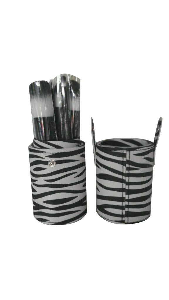Pure Cosmetics Purely Luxe Make Up Brush Set 12pcs. Zebra